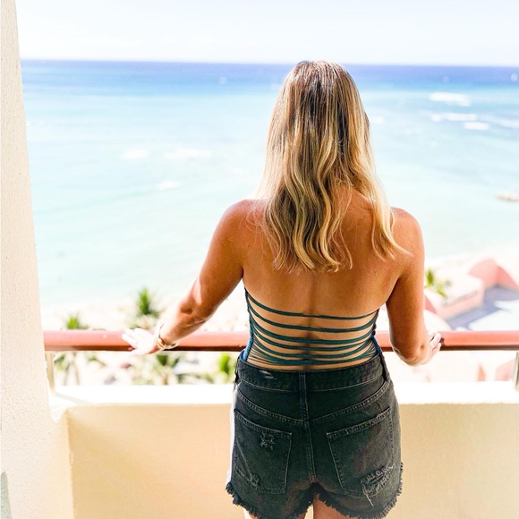 Meet your Posher, Elizabeth - Picture 3 of 7